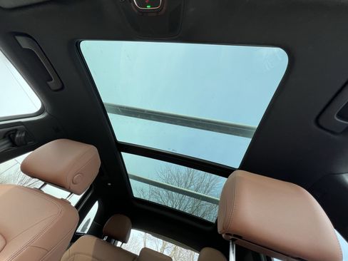 Used 2023 Audi Q5 2.0T Premium Plus w/ Premium Plus Package image 29