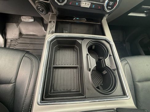 Used 2022 Ford F350 Lariat w/ Lariat Ultimate Package image 17