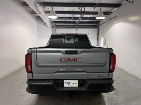 Used 2023 GMC Sierra 1500 AT4X image 5
