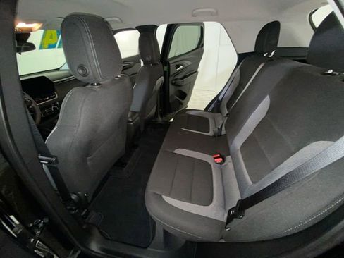 Used 2024 Chevrolet TrailBlazer LT FWD image 28