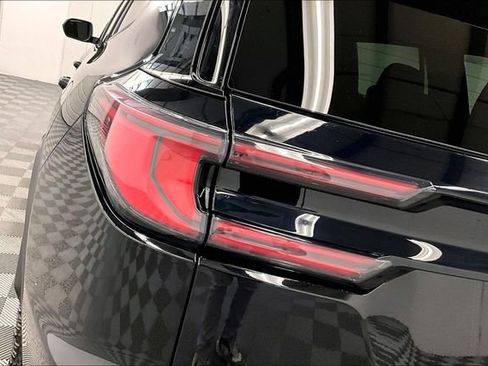 Used 2025 GMC Acadia AT4 image 34