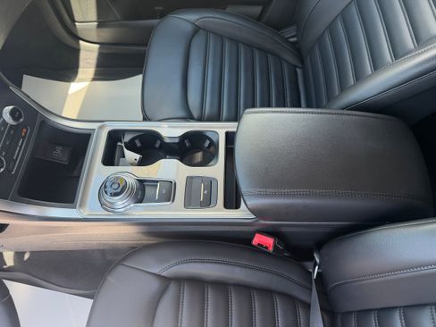 Certified 2024 Ford Edge SEL w/ Convenience Package AWD/4WD image 19