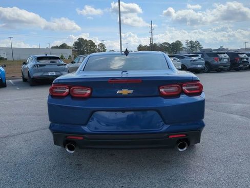 Used 2023 Chevrolet Camaro LT image 5