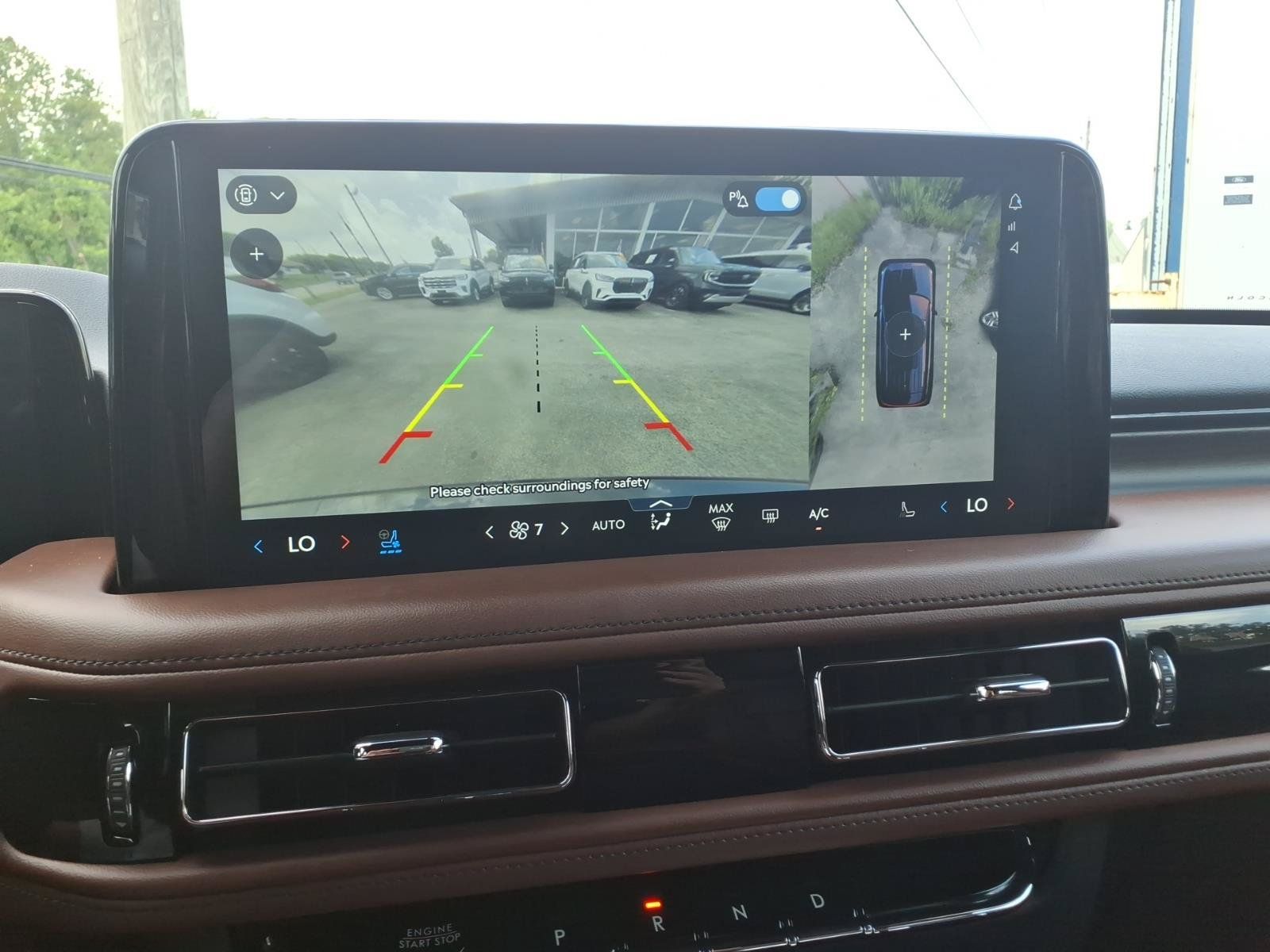 Used 2025 Lincoln Aviator Reserve w/ Illumination Package AWD/4WD image 15