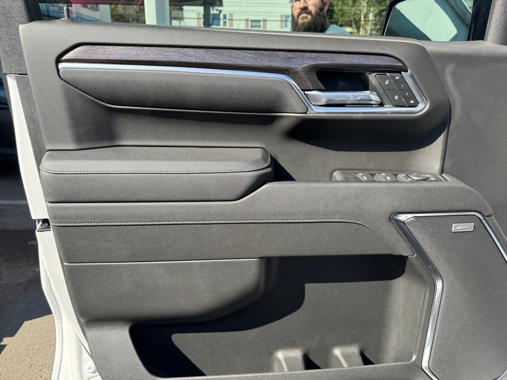 New 2025 Chevrolet Silverado 1500 LTZ AWD/4WD image 18