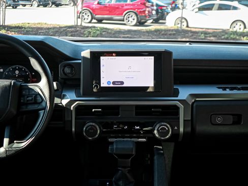 Used 2025 Toyota Tacoma SR5 image 28