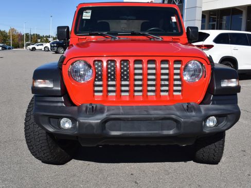 Used 2020 Jeep Wrangler Sport image 4