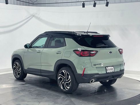 Used 2024 Chevrolet TrailBlazer RS w/ Driver Confidence Package image 13