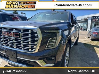 New 2025 GMC Yukon XL Denali w/ Sun & Power Step Package