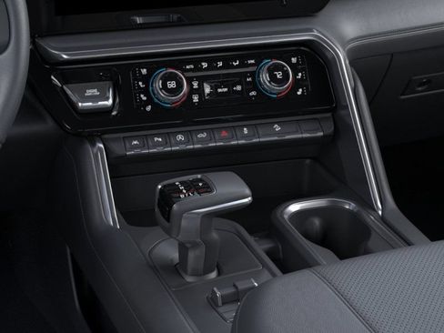 New 2026 GMC Sierra 1500 Denali w/ Technology Package AWD/4WD image 23