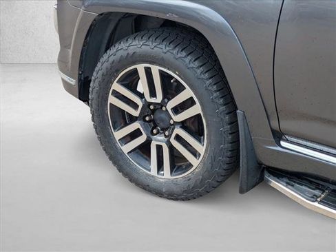 Used 2016 Toyota 4Runner Limited image 18