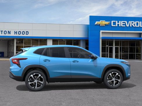 New 2026 Chevrolet Trax RS image 5