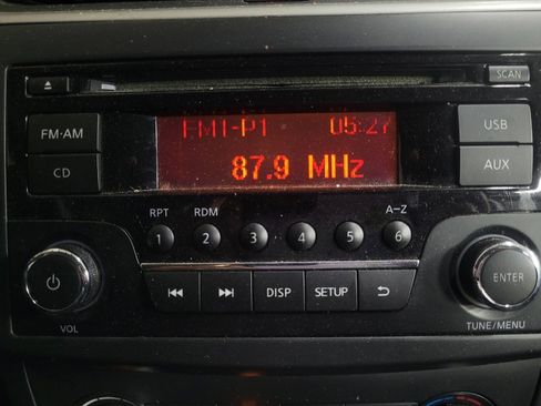 Used 2016 Nissan Sentra S image 25