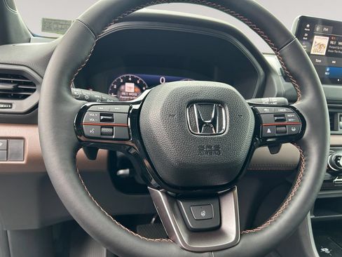 New 2026 Honda Pilot TrailSport image 12