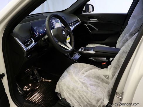 New 2026 BMW X1 xDrive28i w/ Technology Package image 11