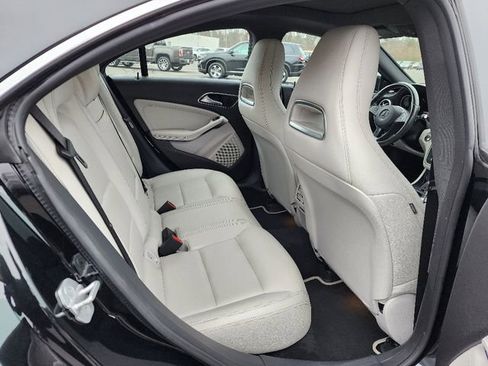 Used 2018 Mercedes-Benz CLA 250 CLA 250 image 14