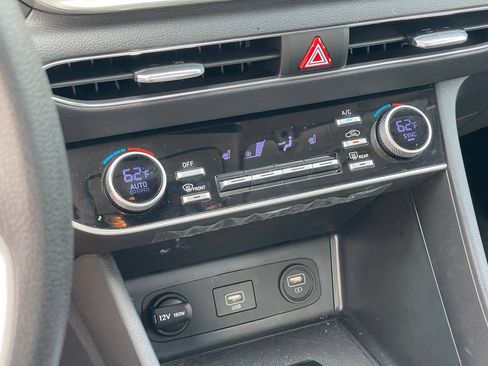 Used 2023 Hyundai Sonata SEL FWD image 23