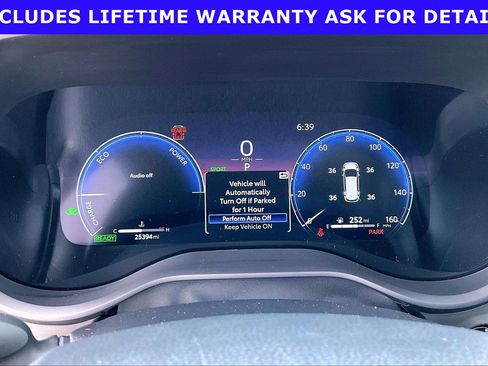 Used 2025 Toyota Sienna XSE w/ XSE Plus Package FWD image 16