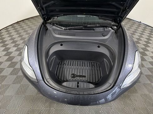 Used 2023 Tesla Model 3 Performance image 28
