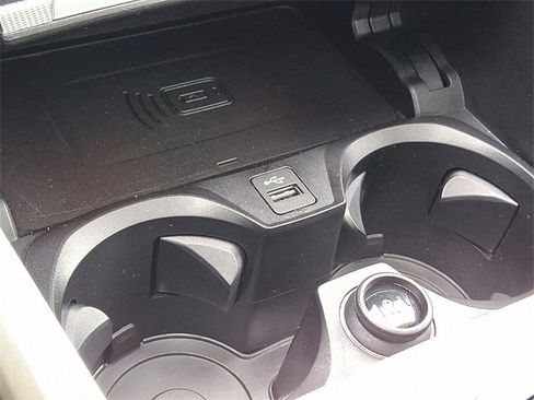 Used 2023 BMW 440i xDrive Coupe w/ Premium Package image 26