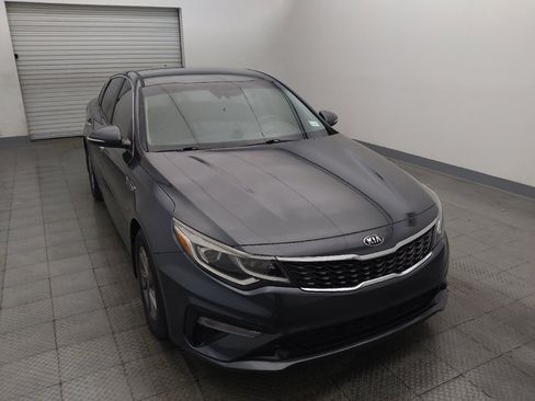 Used 2019 Kia Optima LX FWD image 14