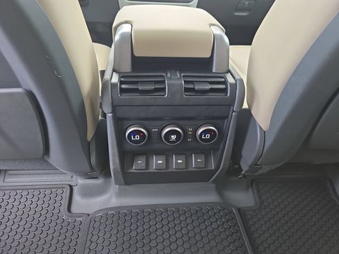 Used 2020 Land Rover Defender 110 S AWD/4WD image 30