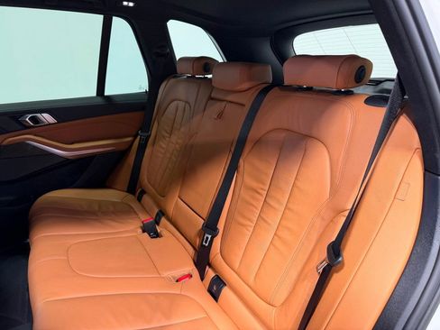 Used 2020 BMW X5 xDrive40i w/ M Sport Package image 9