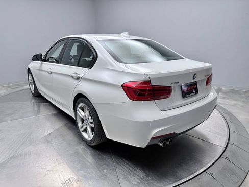 Used 2018 BMW 330i xDrive Sedan AWD/4WD image 7