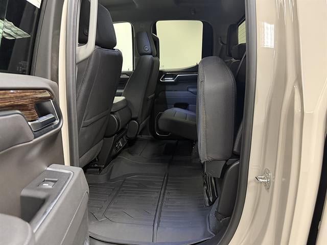 New 2026 GMC Sierra 1500 SLE w/ X31 Off-Road Package AWD/4WD image 14