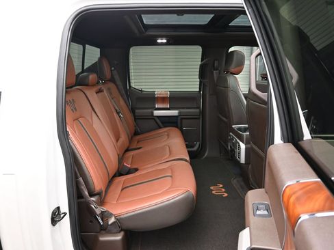 Used 2018 Ford F150 King Ranch w/ Equipment Group 601A Luxury AWD/4WD image 12