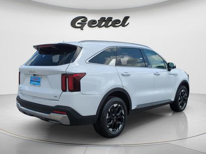 Used 2024 Kia Sorento S