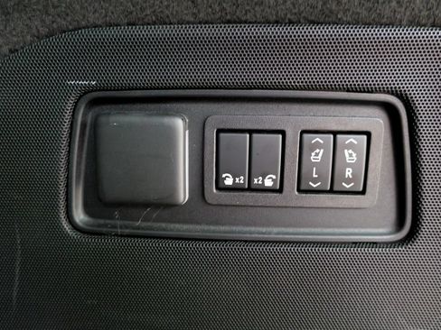 Used 2023 Cadillac Escalade ESV Sport w/ Touring Package AWD/4WD image 68