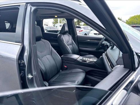 Used 2024 INFINITI QX60 Pure FWD image 10