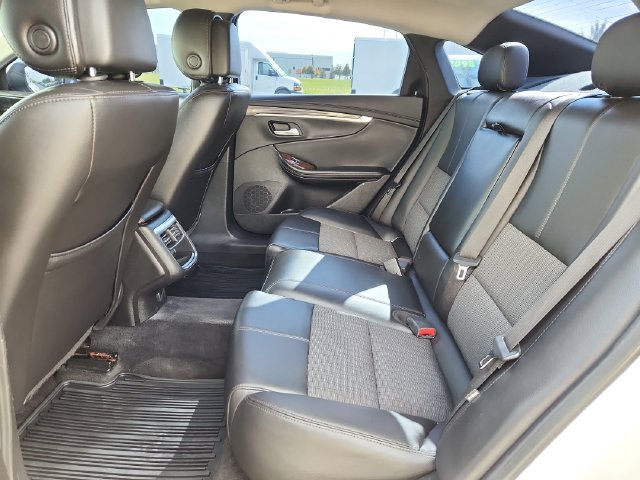 Used 2014 Chevrolet Impala LT w/ Convenience Package FWD image 26