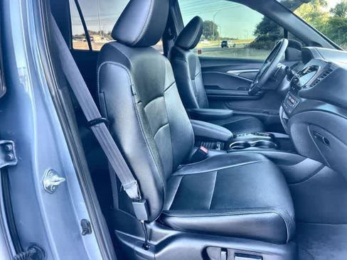 Certified 2022 Honda Passport EX-L image 12