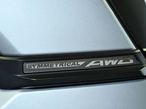 Used 2025 Subaru Forester Premium AWD/4WD image 14