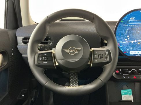 New 2026 MINI Cooper 4-Door Hardtop image 17