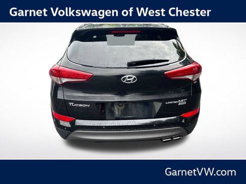 Used 2016 Hyundai Tucson Limited w/ Option Group 03 AWD/4WD image 4