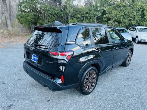 Used 2025 Subaru Forester Sport image 6