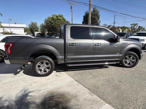 Used 2016 Ford F150 XLT w/ Equipment Group 302A Luxury RWD image 4