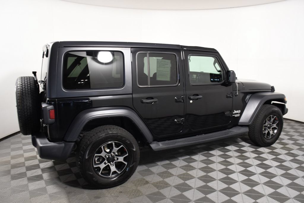 Used 2018 Jeep Wrangler Unlimited Sport S AWD/4WD image 7
