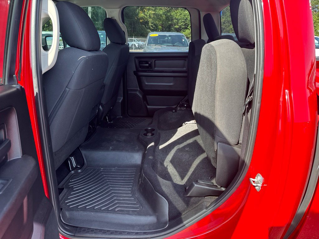 Used 2019 RAM 1500 Express w/ Wheel & Sound Group AWD/4WD image 29