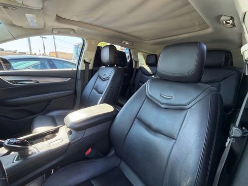 Used 2017 Cadillac XT5 Luxury FWD image 13