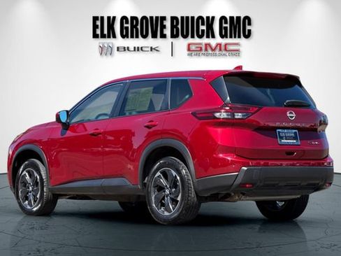 Used 2024 Nissan Rogue SV AWD/4WD image 6