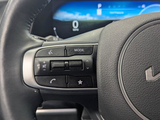 Used 2024 Kia Sportage SX FWD image 19