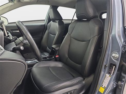 Certified 2024 Toyota Corolla Cross XLE image 12