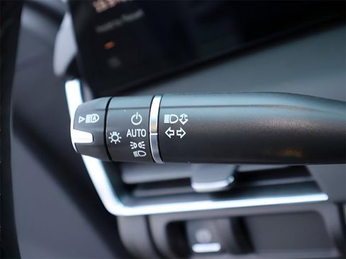 Used 2025 Cadillac CT5 Premium Luxury w/ Platinum Package image 34