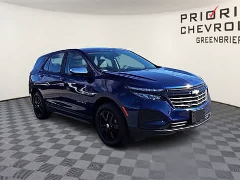 Certified 2023 Chevrolet Equinox LS image 2