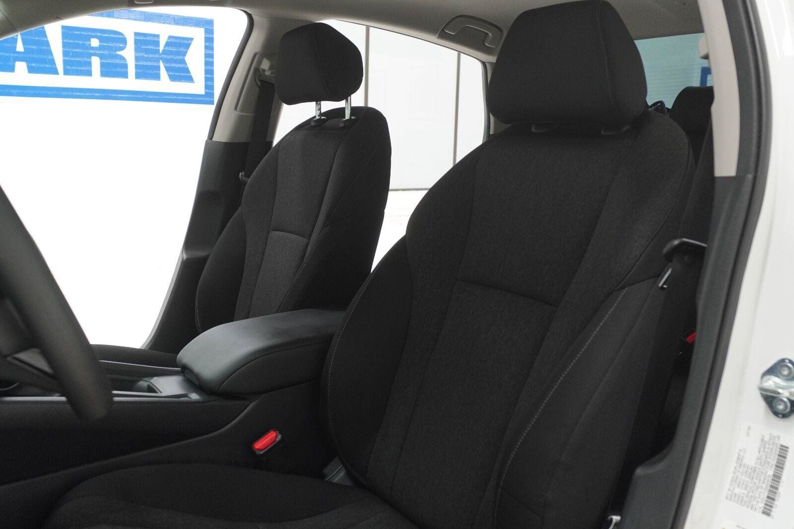 Used 2025 Honda Accord LX image 6