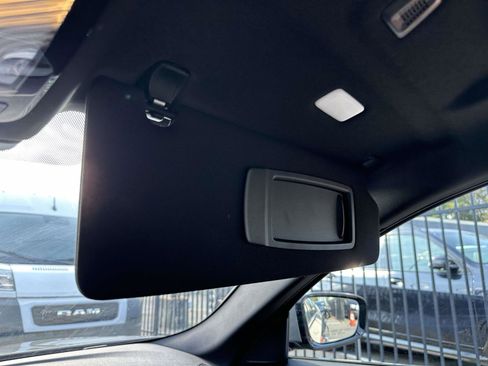 Used 2022 BMW 530i xDrive w/ M Sport Package image 33